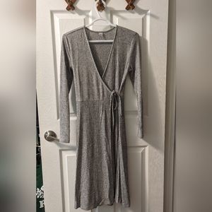 Old Navy Heather Grey & White Skater Style Wrap Dress | Size Small